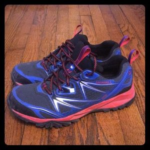 Merrell Men’s Size 9 (US) Hiking Shoe